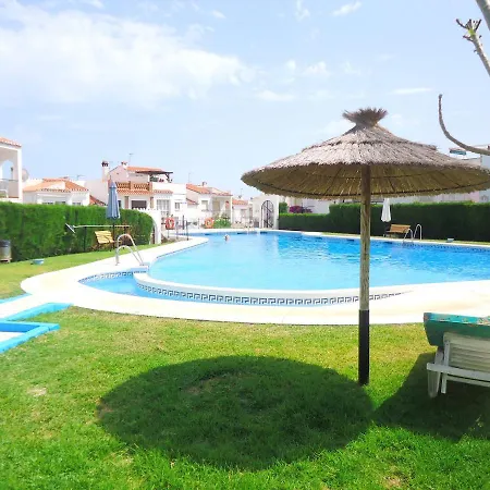 Peperent Casa Pino Nyaraló Nerja
